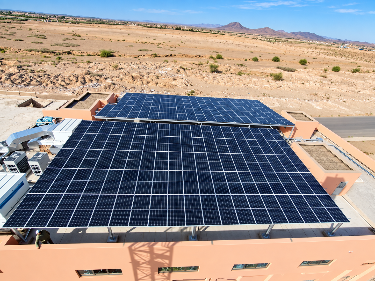 Ombrière photovoltaïque pour une société de pharma à Tamansourt